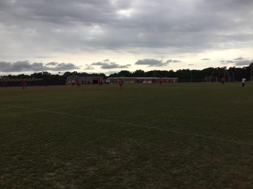 DrJennShaver's tweet photo. #pantherpd vs. @Central_Tigers soccer game!!! So fun!!!! So many teachers and kids out here! Love it!!! #epsmschat https://t.co/eYWfsZXSIs