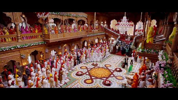 TeamSonaholic's tweet photo. Wow ! Totally Wow
Beautiful Locations 
Hats Off To @rajshri 
#SplendidPRDPTrailer 🔥🔥🔥
https://t.co/06IpQYhT90 https://t.co/cYV0NozcpB