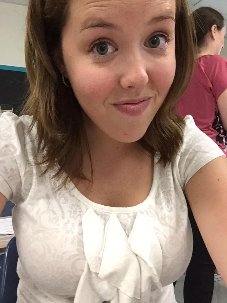 stephaniejaneee's tweet image. Atlantic High School reading planning! #letsgo #E3Y1