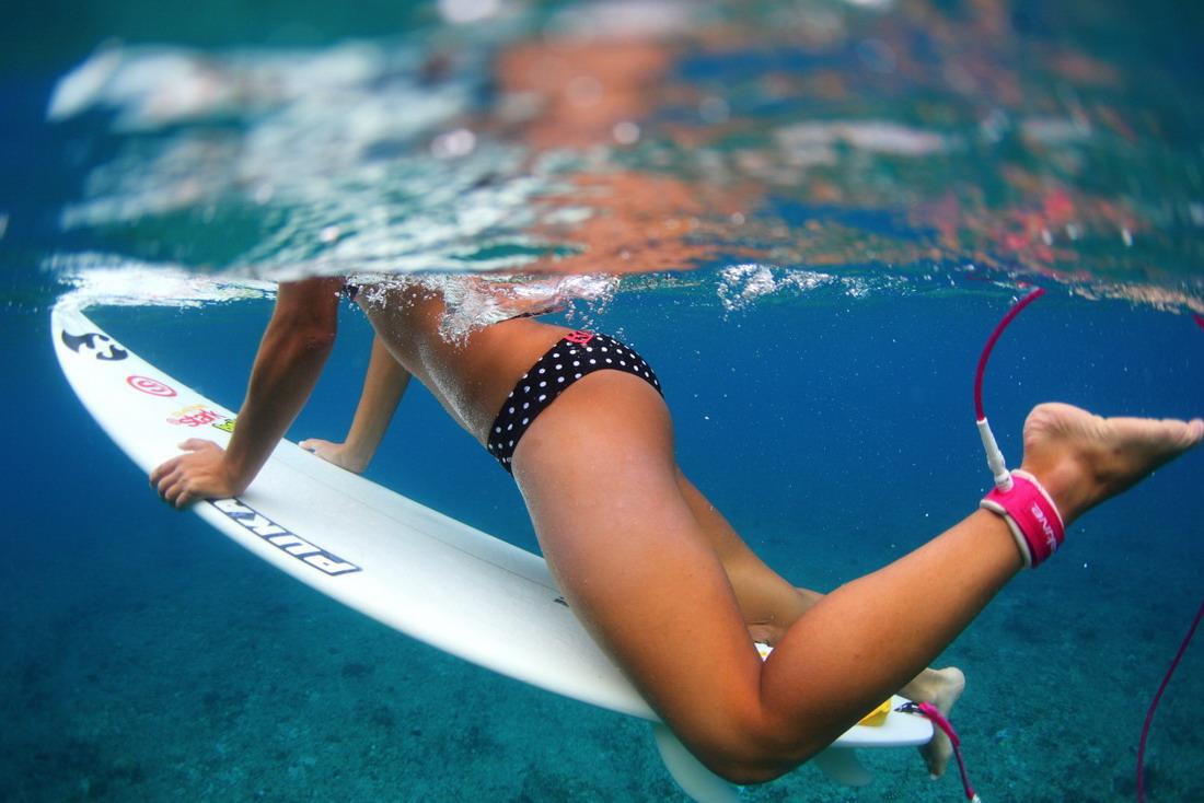CometCoreInc88's tweet photo. #Surfing #Diving ! Do #awesome underwater #Pics &amp; Videos with the #trending &amp; new Comet #Smartphone !  #EnjoyLife https://t.co/HMR1Hww1Ur