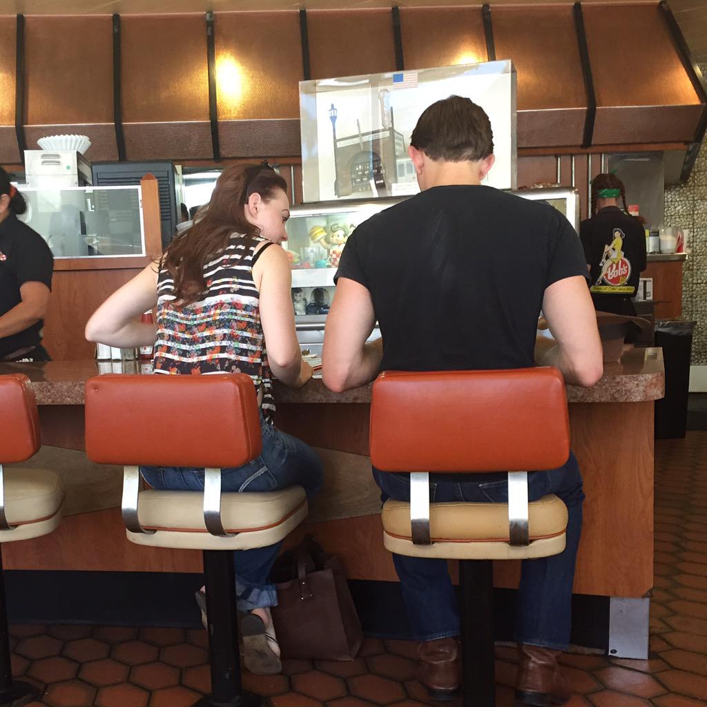 Lunch w/ the wonderful <a href="/KelleyDorney/">Kelley Dorney</a> at the famous #BigBoys in LA! Someone was spying on us....