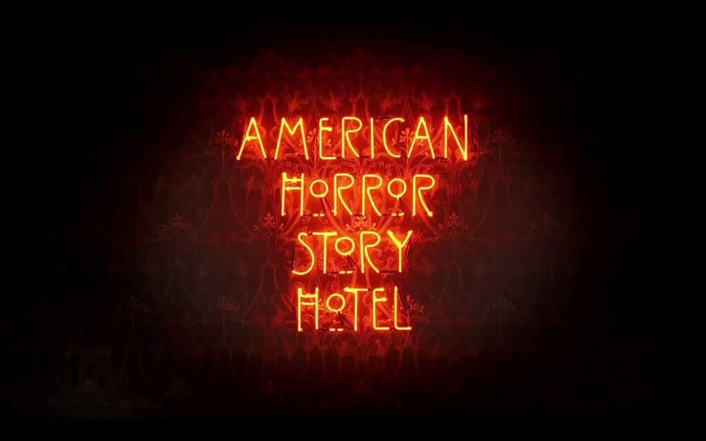 Serie TV > "American Horror Story: Hotel" [T.5] - Página 15 CQQy8zQXAAExiTq