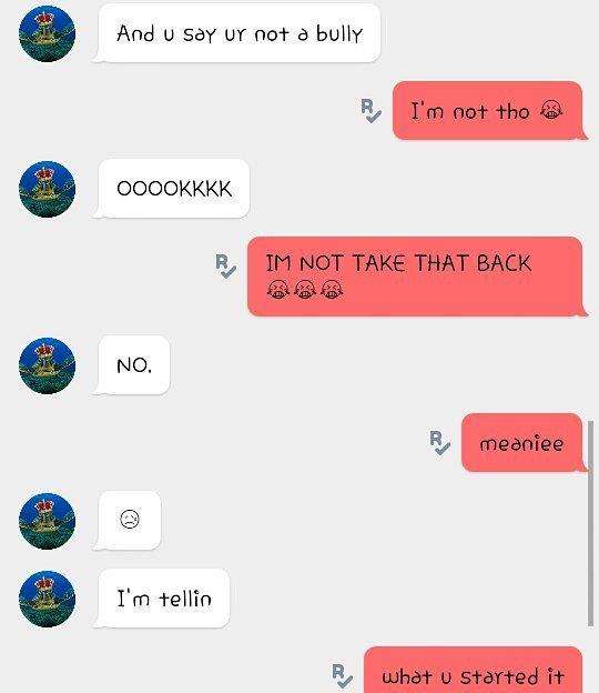 lucafex's tweet image. we're so childish i swear😂😂😂 but fr im not a bully 😒
———————————————————————————
#irrelevanthashtags#anime#kawaii#g…