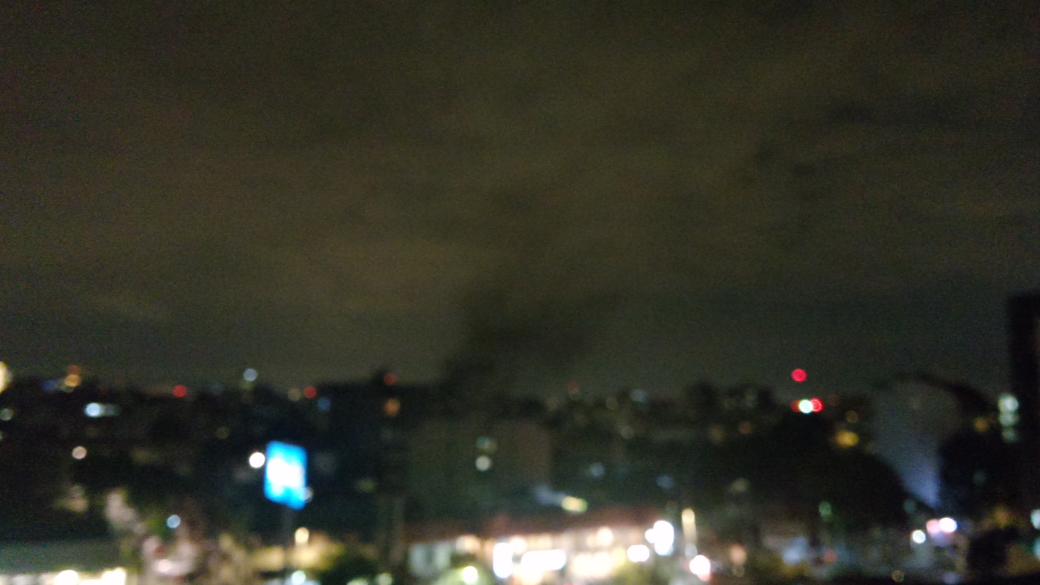 “<a href="/JanyMA/">Janina M.A.</a>: Algo se quema <a href="/En_laDelValle/">En la Del Valle</a>, a la altura de Pilares y San Francisco tal vez. ” Moras y M Laurent