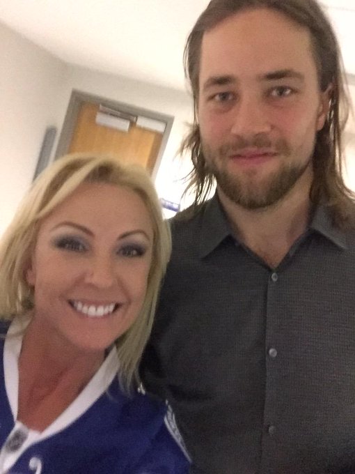 SO EXCITED! @TBLightning WIN &amp; I met my FAVORITE player! @heds77 http://t.co/W0ySTyzdQL<a class="tags" target="_blank" title="On Twitter" href="/?out=eyJ0eXAiOiJKV1QiLCJhbGciOiJIUzUxMiJ9.eyJpYXQiOjE3MjA1NjA1MTEsImlzcyI6InR3cG9ybnN0YXJzLmNvbSIsIm5iZiI6MTcyMDU2MDUxMSwiZXhwIjoxNzUyMDk2NTExLCJyZWRpcmVjdF91cmwiOiJodHRwczovL3R3aXR0ZXIuY29tL1RCTGlnaHRuaW5nIn0.OSPojkTRfc_qI-59tCThaYoO25pqrCqmjpHJ_GpzyiqwBMIXj2ZM5mwg2Pr8Zo7wWpyHmFHf3Dv3IvNYmeghdA">@TBLightning</a><a href="/tag/loved"class="tags"><span>#loved</span></a>