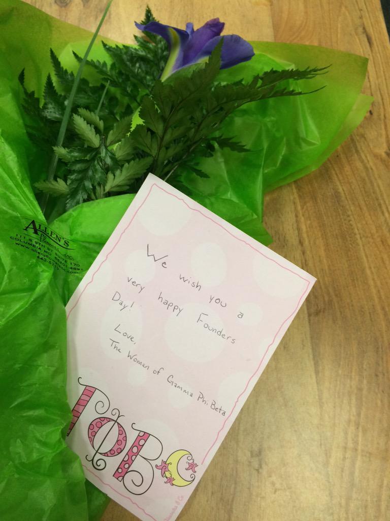 Thank you to our sisterhood pairing <a href="/mizzougphi/">Mizzou Gamma Phi</a> for the blue irises for founder's day! #PHAlove #FoundersDay #SAEPi