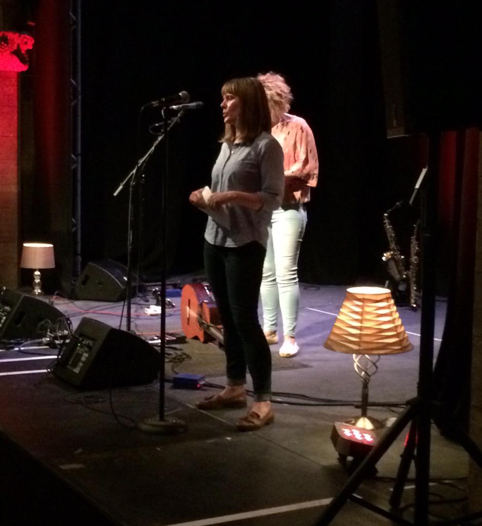 JessLapin's tweet photo. The wonderful @EEInglis at #EdinburghSoup earlier this eve, pitching #FeastforChange http://t.co/EDB1x6g0cc
