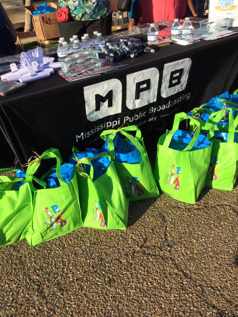 At #FFT! Everything is free! <a href="/FFTcity/">Fondrens First Thurs</a>