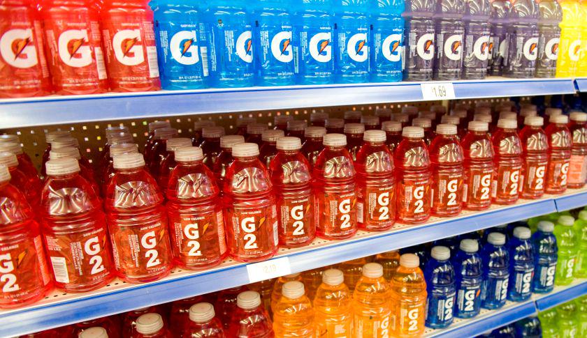 FortuneMagazine's tweet photo. Happy 50th birthday, @Gatorade. Here's a history of the iconic sports beverage http://t.co/bC0gFop3ht http://t.co/sKwIxPi54V