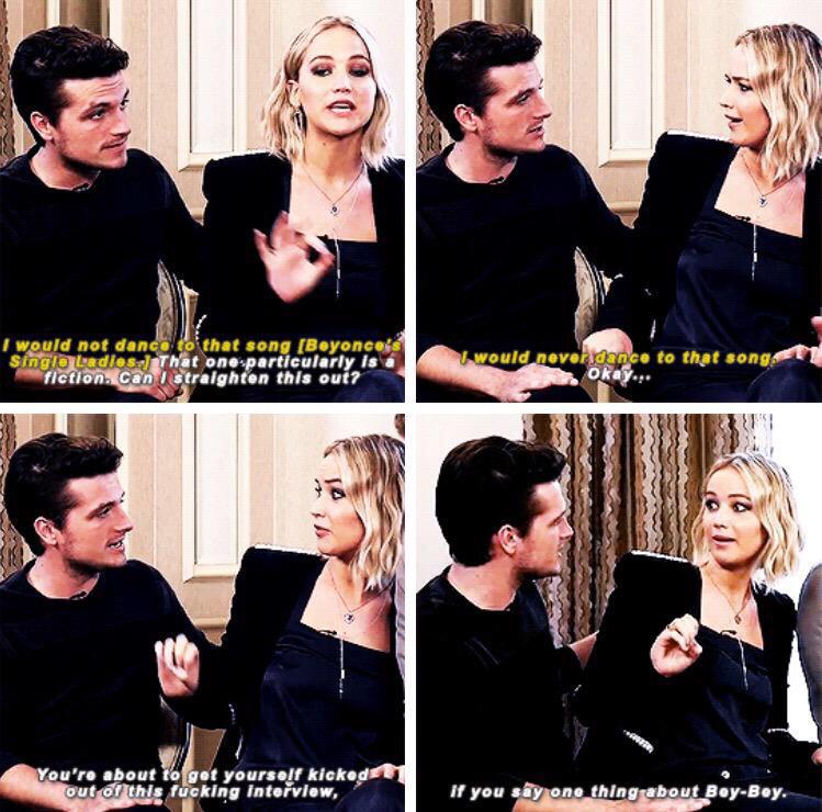 jhutchersin's tweet photo. my idol is the best dont fight me on this #CampMockingjay http://t.co/y6h1Gt5YoT