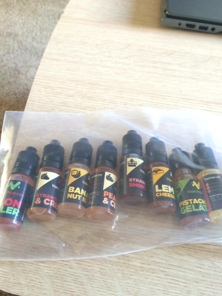 berkeleyteo's tweet photo. Got my care package from @VapeJugs go check them out guys their product is A1! #vape #qualityvape #vapejugs http://t.co/UchgjnQK2R