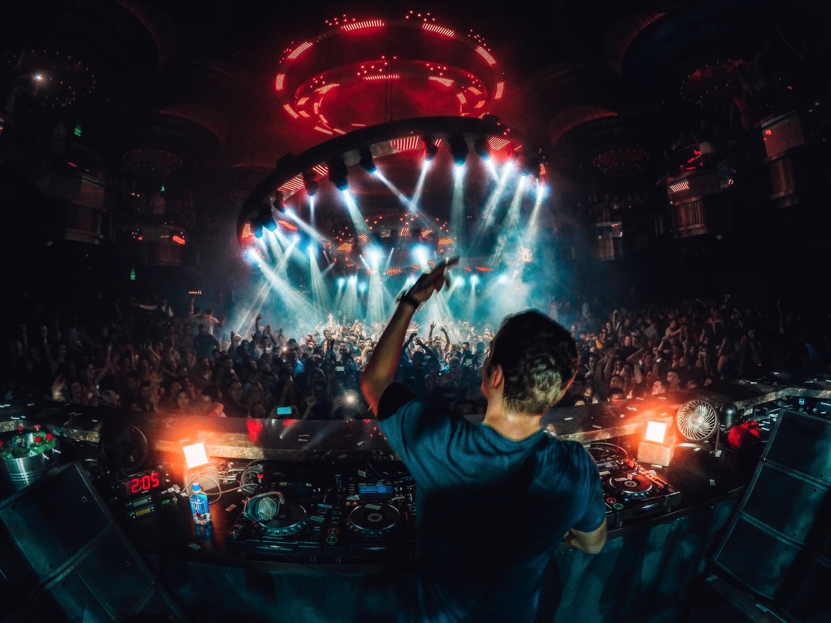 GoPro's tweet photo. #TBT to last weekend when @MartinGarrix was in Vegas! Show us your photos: http://t.co/9u6zO6P91t #GoProMusic http://t.co/BYWPoISwsl