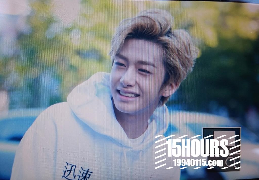 19940115dotcom's tweet photo. 151002 뮤직뱅크 출근길#몬스타엑스 #형원 #MONSTA_X #HYUNGWON preview http://t.co/Jt3v9jZ7ka