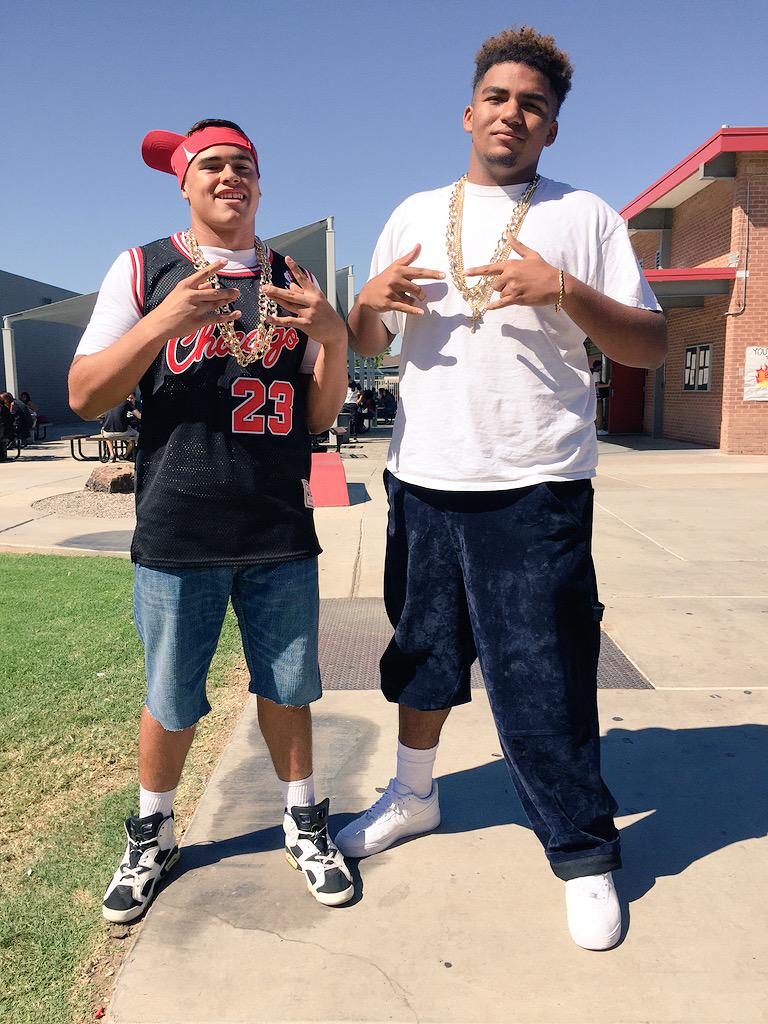 Chapstick_44's tweet photo. Cold Boyzzzzzz #AFHS60 βοΈππΈ http://t.co/5vcATxMj41