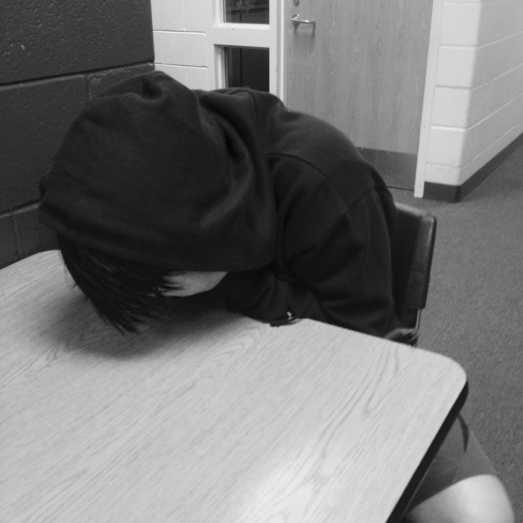 AndrewSwag420's tweet photo. I am very displeased with the way you treated me in band today #TwitterArgument http://t.co/5bNnFNJCoc