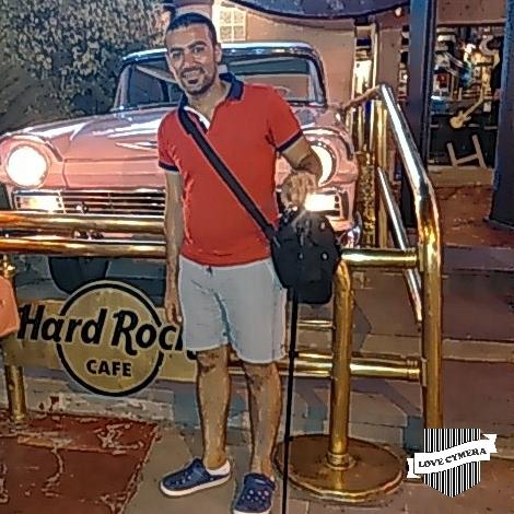 Hard Rock shirm