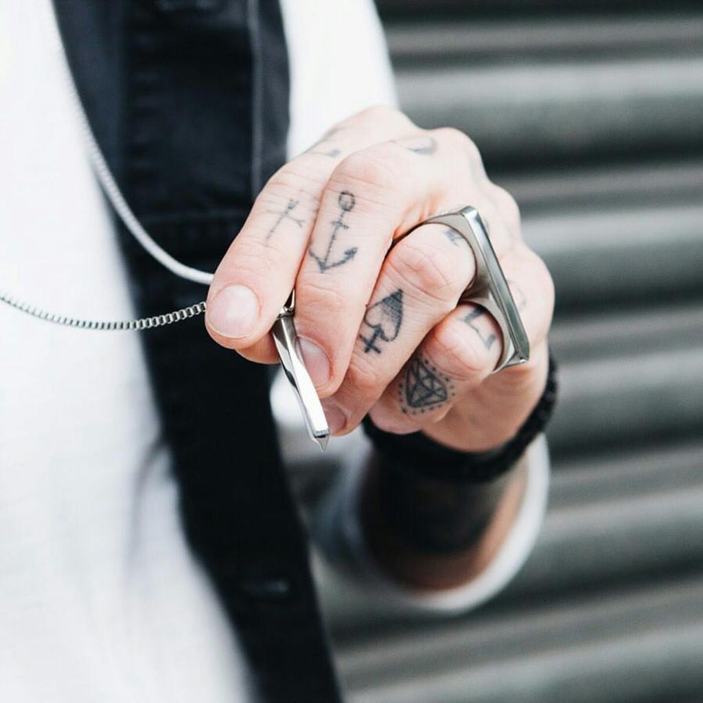 MotisAccess's tweet image. Vitaly Design's Japanese Jern pendant x Stainless Steel Treo. Check then out in store.✅✅ @VitalyDesign #vitalydesign