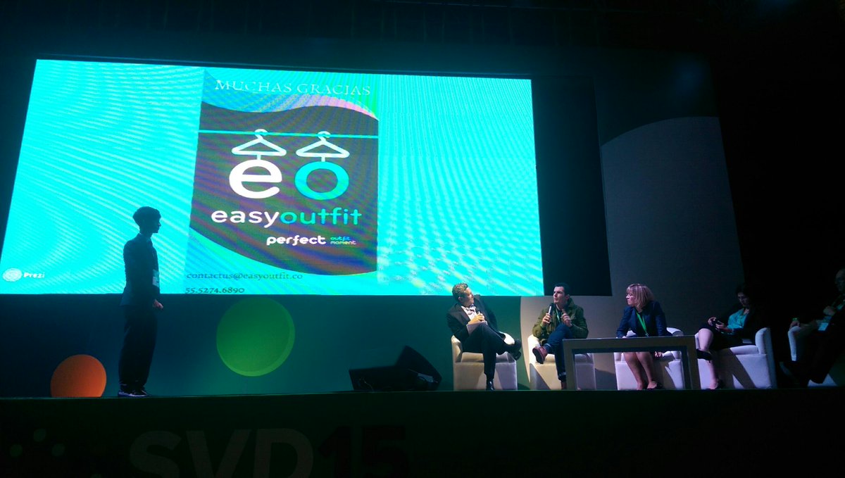 SiliconValleyD's tweet photo. #Startup Pitch, ahora conocemos EasyOutfit, como vestirte día a día sin esfuerzo y utilizando toda tu ropa #SVDCDMX http://t.co/2Y154k3C1P
