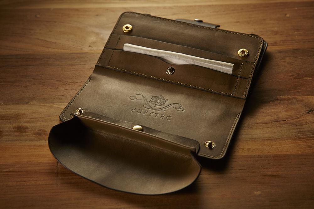 futuregift's tweet photo. Beautiful leather phone cases that double as wallets and rolling stations. Enjoy your roll with @Pufftec #futuregift http://t.co/6CCUfWMfcY