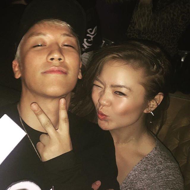 TeamBIGBANG's tweet photo. Cute little funny innocent dongsang. #Vegas #vegasdotcom #bigbang #worldtour #bigbangworldโฆ http://t.co/3EsCiYGvt1 http://t.co/2EucYNiTQC