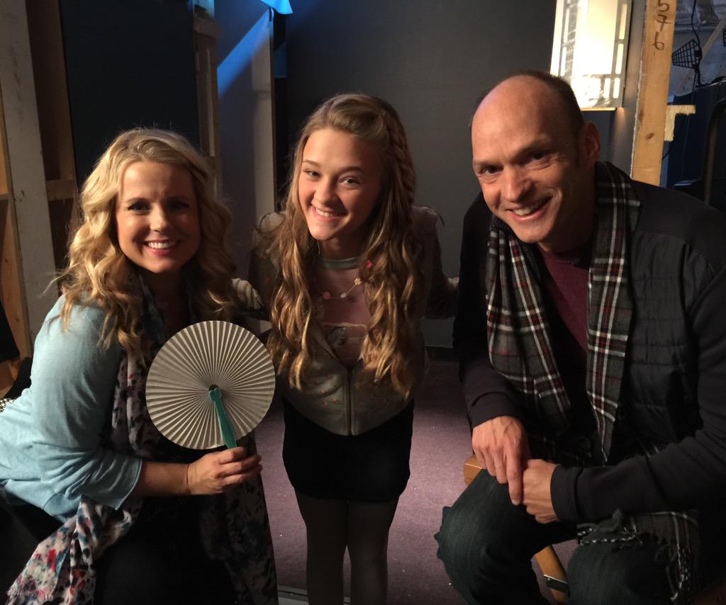 greene_lizzy's tweet photo. Next week we start filming our last 6 episodes of #NRDD season 2. โค๏ธ #tvparents โค๏ธ http://t.co/TIl70zvueX