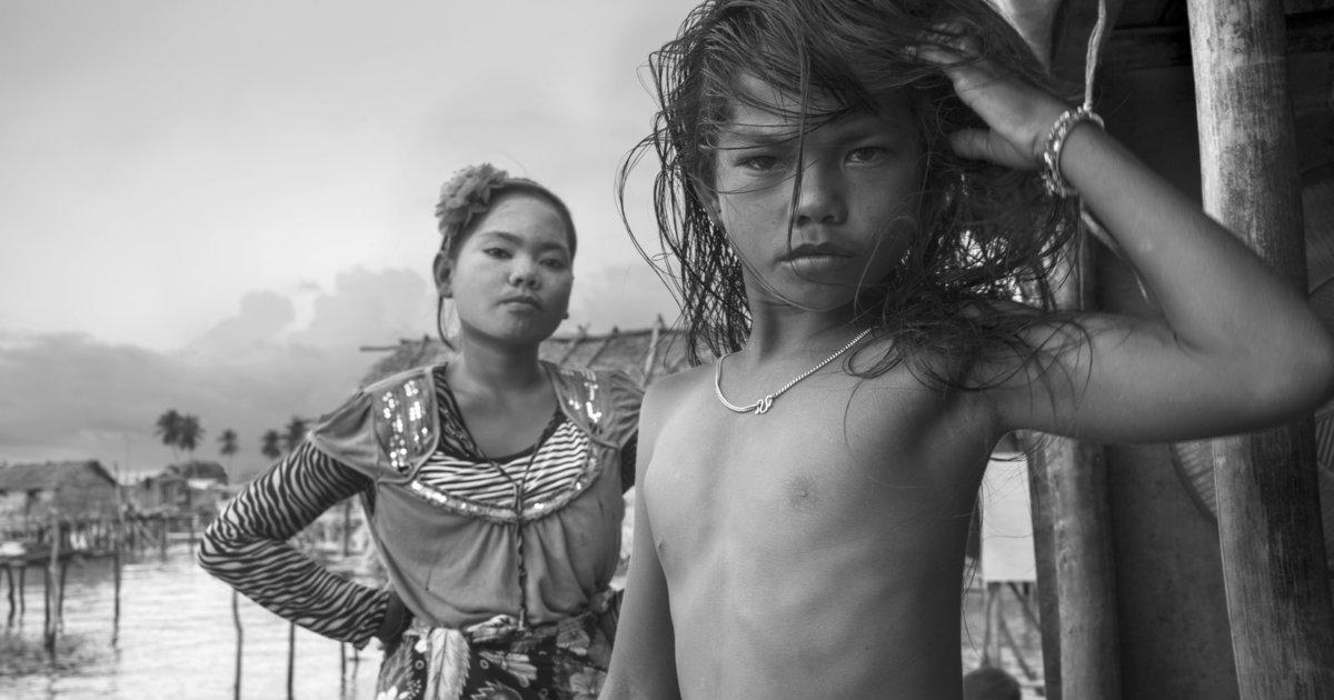 HuffPost's tweet photo. Photos of matriarchal societies show what gender equality looks like across the globe http://t.co/xZpxgZ5bI3 http://t.co/OAyRLkIvxJ