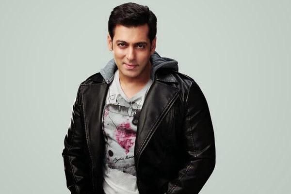 AbsoluteIndNews's tweet photo. Character of #Prem is Sooraj Barjatya in real life, says @BeingSalmanKhan at #PRDPTrailerDay https://t.co/kf0cxUZMPa http://t.co/oGcGvS0wNG