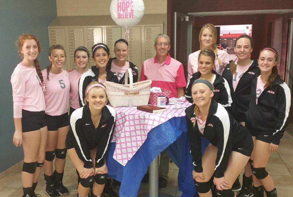 PHBCTFoundation's tweet photo. These amazing ladies of Faith played for Pray Hope Believe tonight and guess what cancer lost. #teamPHB #LADYJETS <>< http://t.co/dd2mvJb4Yn