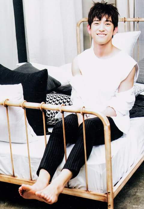 valeryyy_cc's tweet photo. @mariapereirajyh no me hagas caer en la tentación ㅋㅋㅋㅋㅋㅋ #JRbabe http://t.co/cGnuiD0w5n