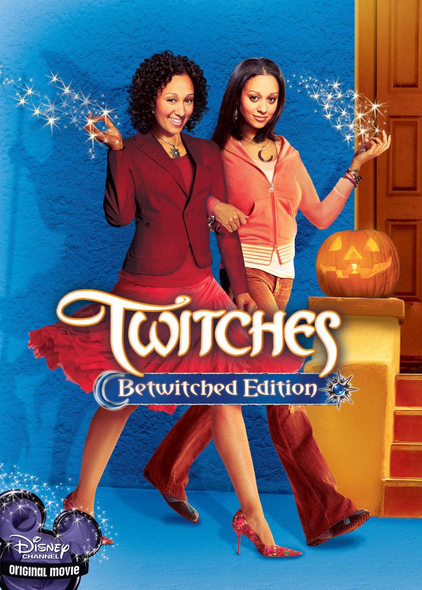 MOVIEMEMORlES's tweet photo. CAN'T WAIT FOR DISNEY MOVIES THIS OCTOBER 💗😍🎃👻 http://t.co/ySCvNgFUcd