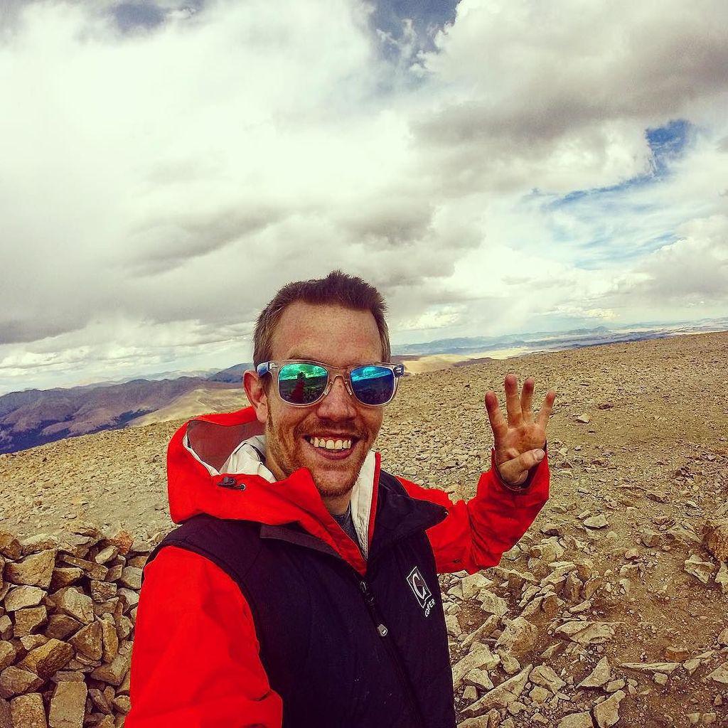 escape2colorado's tweet photo. PC: sidius303 And that will round up the 4th #14er of the day. Stay on the trail. #MountB… http://t.co/MBZSKIrgHR http://t.co/HpjHI7rzuU