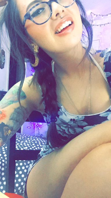 Online! Link in bio ☺️ http://t.co/j18w5oh9nG