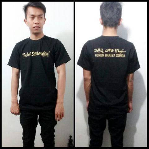 "Paheut Silihwangikeun"

Kaos + syal = 85 rebu
*teu acan ongkir* informasi order mangga invite 325FCC6D
