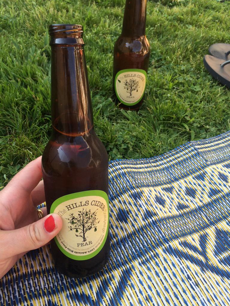 Enjoying a <a href="/HillsCider/">hills cider</a> on this amazing Melbourne day. #margotisthebest <a href="/breepertzel/">TEĄM ĘLON༝ 🛡̲.ᅠᅠᅠᅠᅠᅠᅠ༝ᅠᅠ̲ᅠᅠᅠᅠᅠᅠᅠᅠᅠᅠᅠᅠᅠᅠ̲</a>