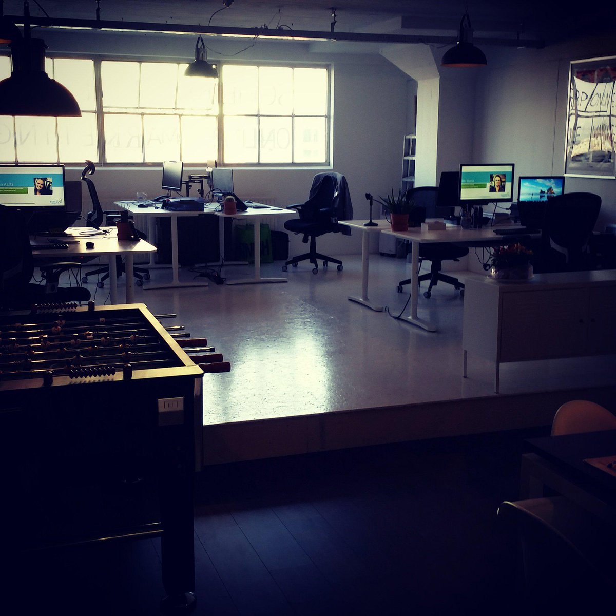 Scherponline's tweet photo. Het eerste #scherpoffline event. Inspireren, ontwikkelen &amp; netwerken! 4 workshops van o.a. Google en Marketing Rulz! http://t.co/XvYdlD1MD2