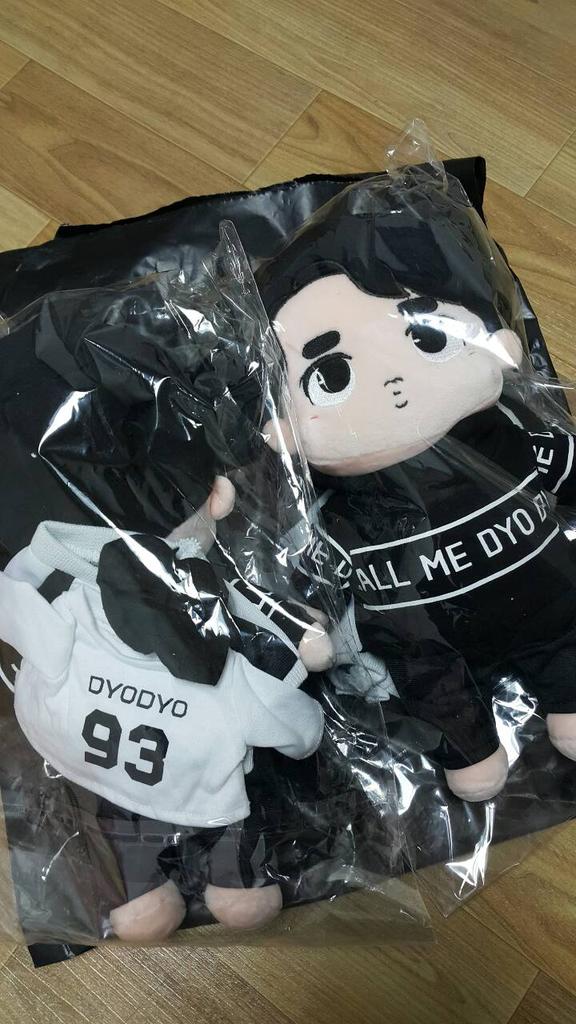 2twinshop's tweet photo. มาแล้ววว @callme_dyo Arrive thx u 😘😘😘 รอส่งกลับไทยนะค่า http://t.co/hc7TrKtEDV