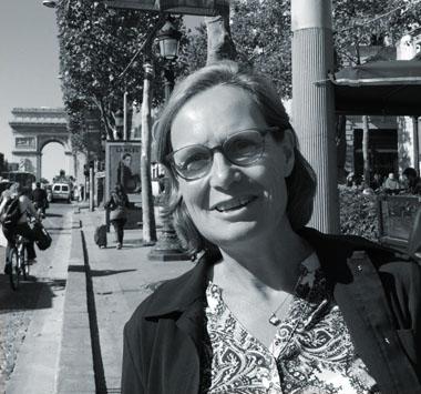 VIPEO_fr's tweet photo. Sophie Renaudin-Lavril Actuaire: VIPEO 1er gestionnaire indépendant à se doter d'une Direction Technique &amp; Conformité http://t.co/N7On1P4LBF