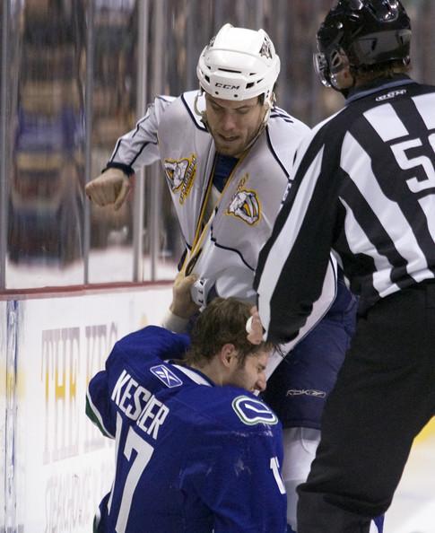 GreekGoalie35's tweet photo. Captain Shea Weber knows how many days are left before the regular season opens for the #Preds. #PredsCountdown http://t.co/XpjJ5SubSi