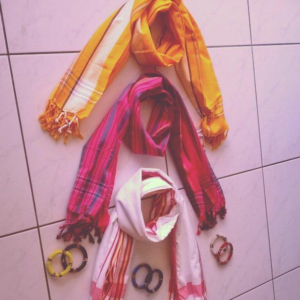 africanarts16's tweet image. Custom Beade #Brecelets and #Kikoi