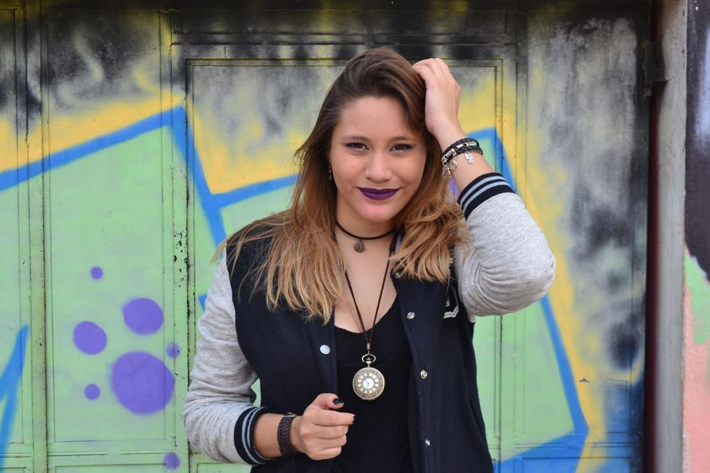 VivianfBarros's tweet photo. Fotógrafa sendo fotografada http://t.co/MGNSsvd3PW