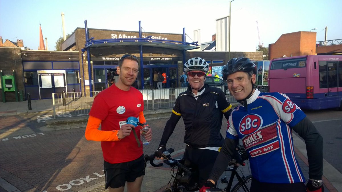 LBStation150's tweet photo. TEAM SENIOR MOMENTS - ST ALBANS http://t.co/Ez9hRVKrnB