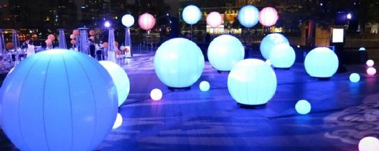 heaventparis's tweet photo. A la recherche d'idées lumineuses pour vos #événements? Venez rencontrer l'équipe @airstar_light sur #heaventparis ! http://t.co/YQGL7WenTT