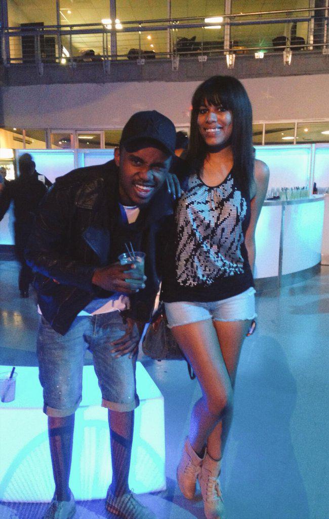 AmberJuicey's tweet photo. Partner in crime,  all the time,   @K_G_eE 😊 #freedom http://t.co/sqSXfJYZgA