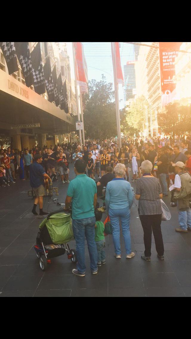 Sunshineworker1's tweet photo. @michael47818552 @TurnbullMalcolm @CFMEUJohnSetka  Bourk street was a ghost town!!!! http://t.co/zSWfDc5488