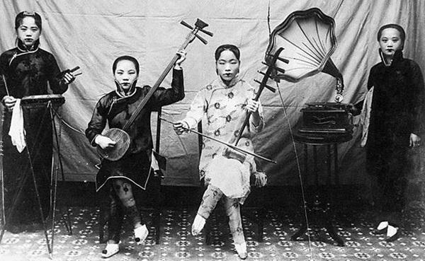 Our pick of hot #popups in #London this month, feat. <a href="/Capishfood/">Capish?</a> <a href="/CeruLondon/">CERU</a> <a href="/Shuttlecockinc/">Shuttlecock-inc.</a> goo.gl/XNXHZ6