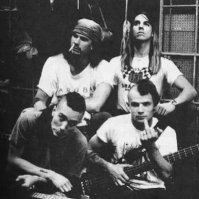 ashleighgalatii's tweet image. #loopoffrhcp