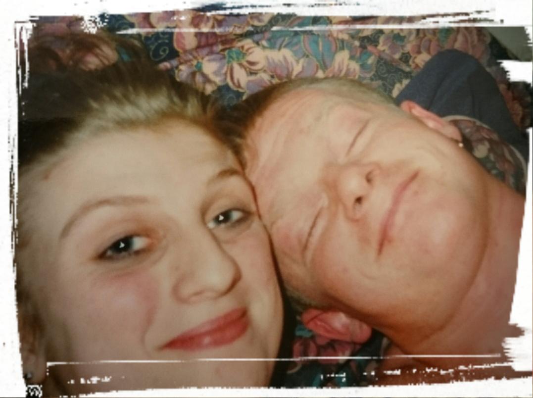 starfour0407's tweet photo. Happy birthday @tonyfour79 love you forever ππππ 21 years ago this was taken!! #birthday #throwback #howyoungarewe π http://t.co/LzItlDrm73