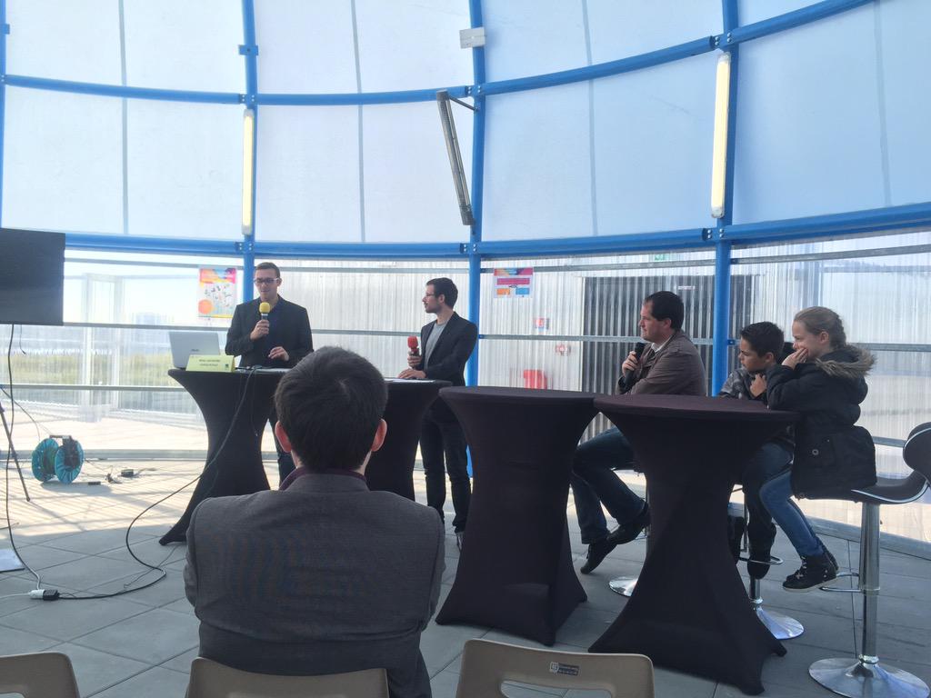 nicolasloque's tweet image. @wleloutre : les bienfaits du numérique et du code dans l&apos;enseignement scolaire @LaCodingSchool #AssMedNum