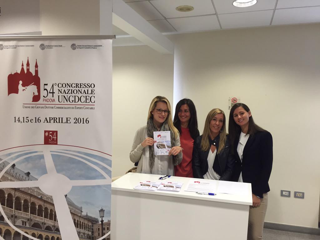 ugdcecpd's tweet photo. Le Colleghe del Direttivo di Padova #54padova @stefyvar http://t.co/ZlmEmyPPRA