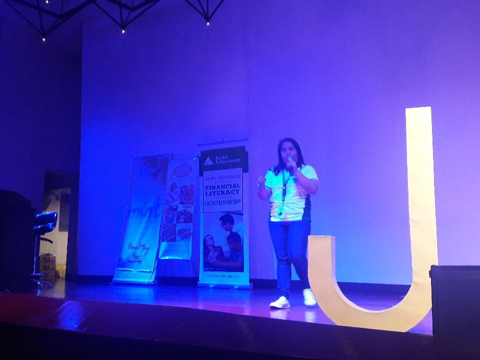 ja_society's tweet photo. An intermission number from one of our Junior Achievers #JAMSGA1516 #JAMSPastForward http://t.co/Y7tzTUQZLW